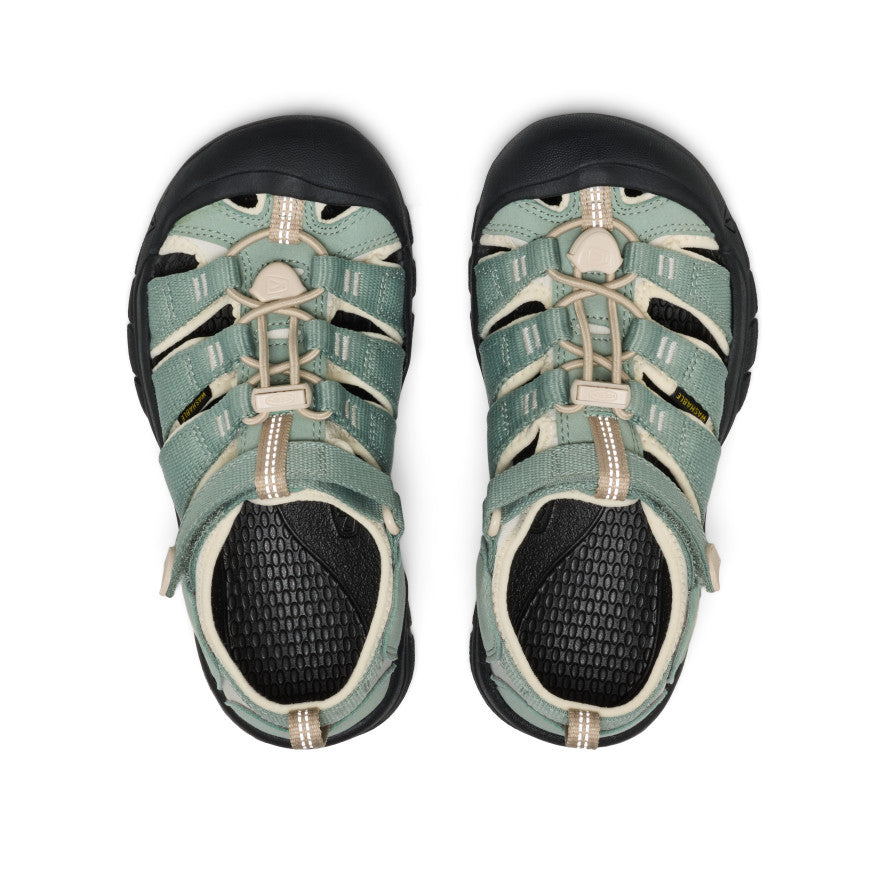 Big Kids' Newport H2 | Lily Pad/Black - Image 4