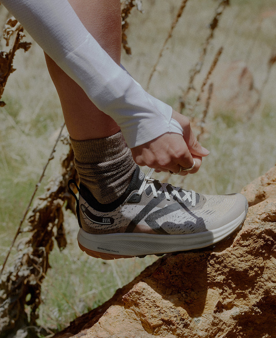 Women's Seek Trail Running Shoe | Safari/Black - Image 8