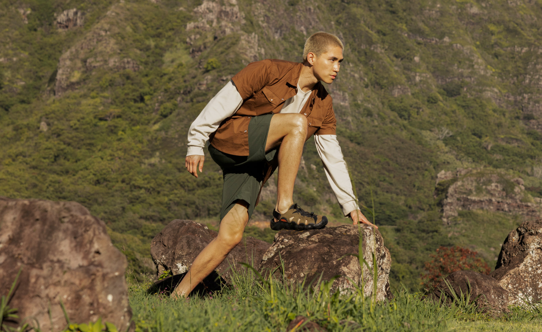Men's Hyperport Fisherman Leather Sandal | Black/Keen Yellow - Image 7