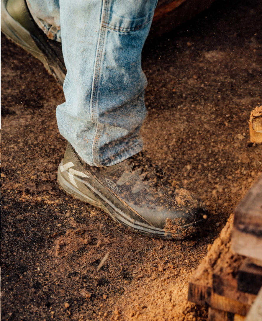 Men's Targhee Blur Waterproof Work Boot (Carbon Toe) | Forest Night/Black - Image 8