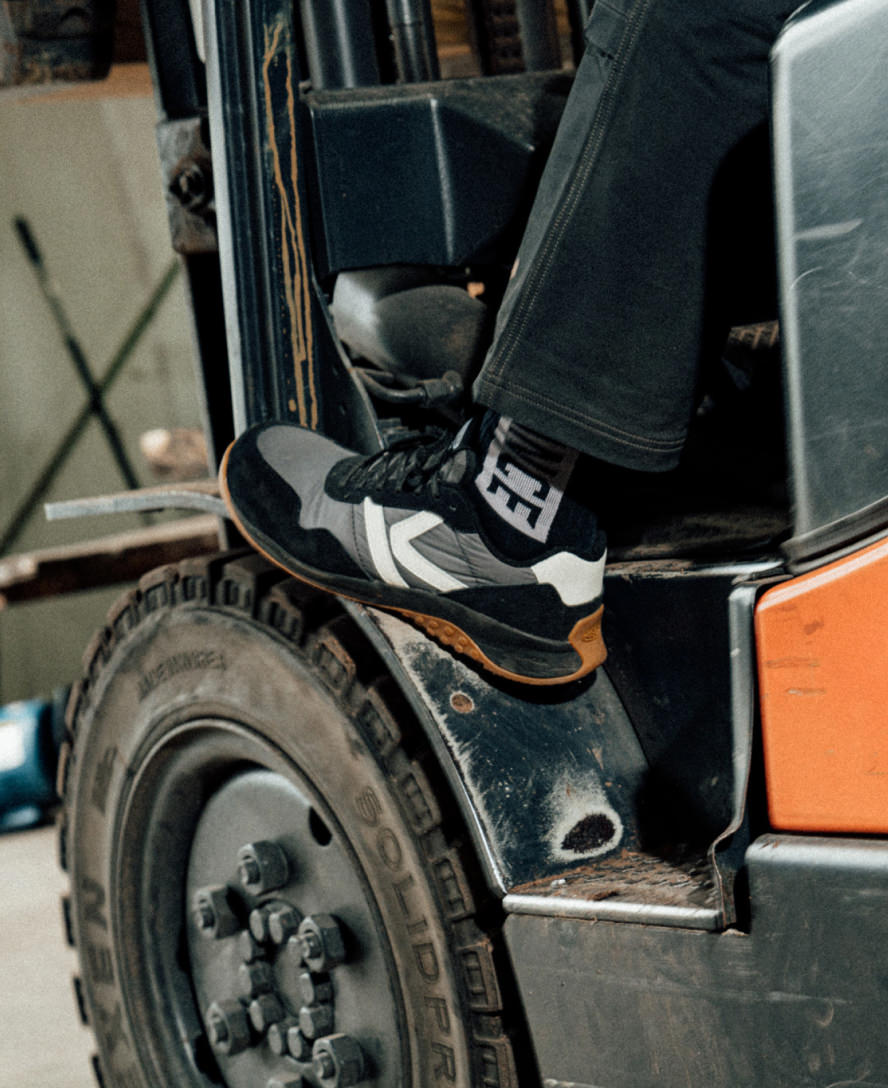 Men's KS86 Utility Work Sneaker (Carbon Toe) | Magnet/Gum - Image 9